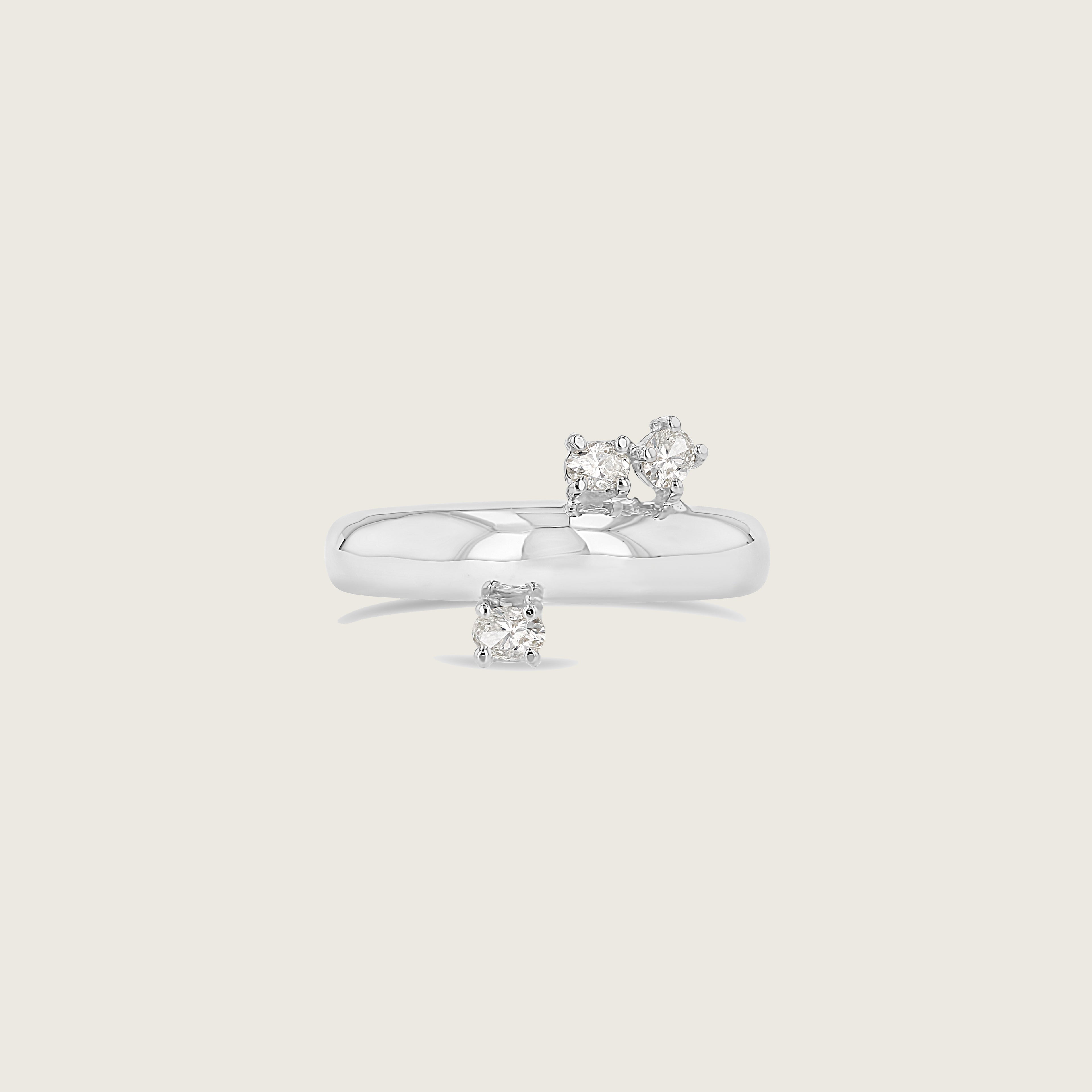 Demi Demi Plus 3 Ovals Ring