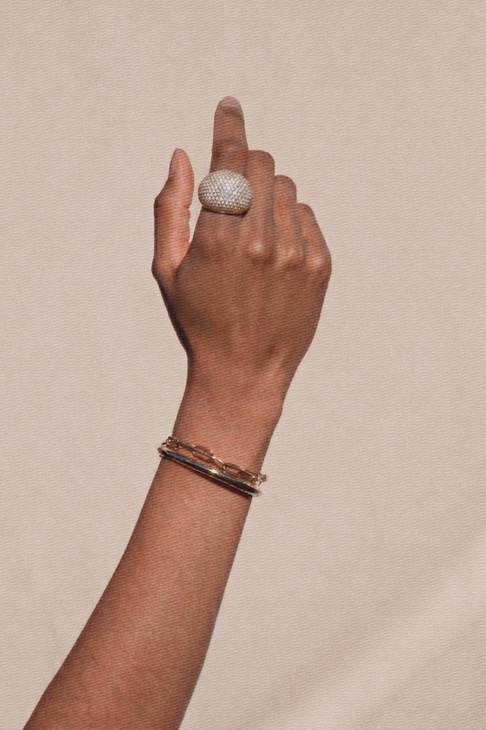 Pavé Globe Ring