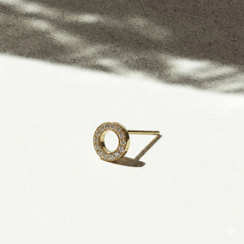 Hangul Double Letter Stud with Diamonds