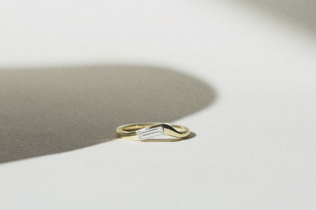 Baguette Diamond Wave Band