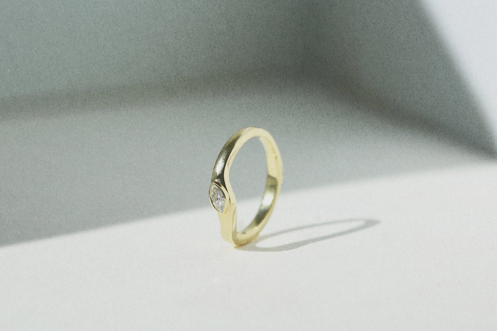 Marquise Diamond Wave Band