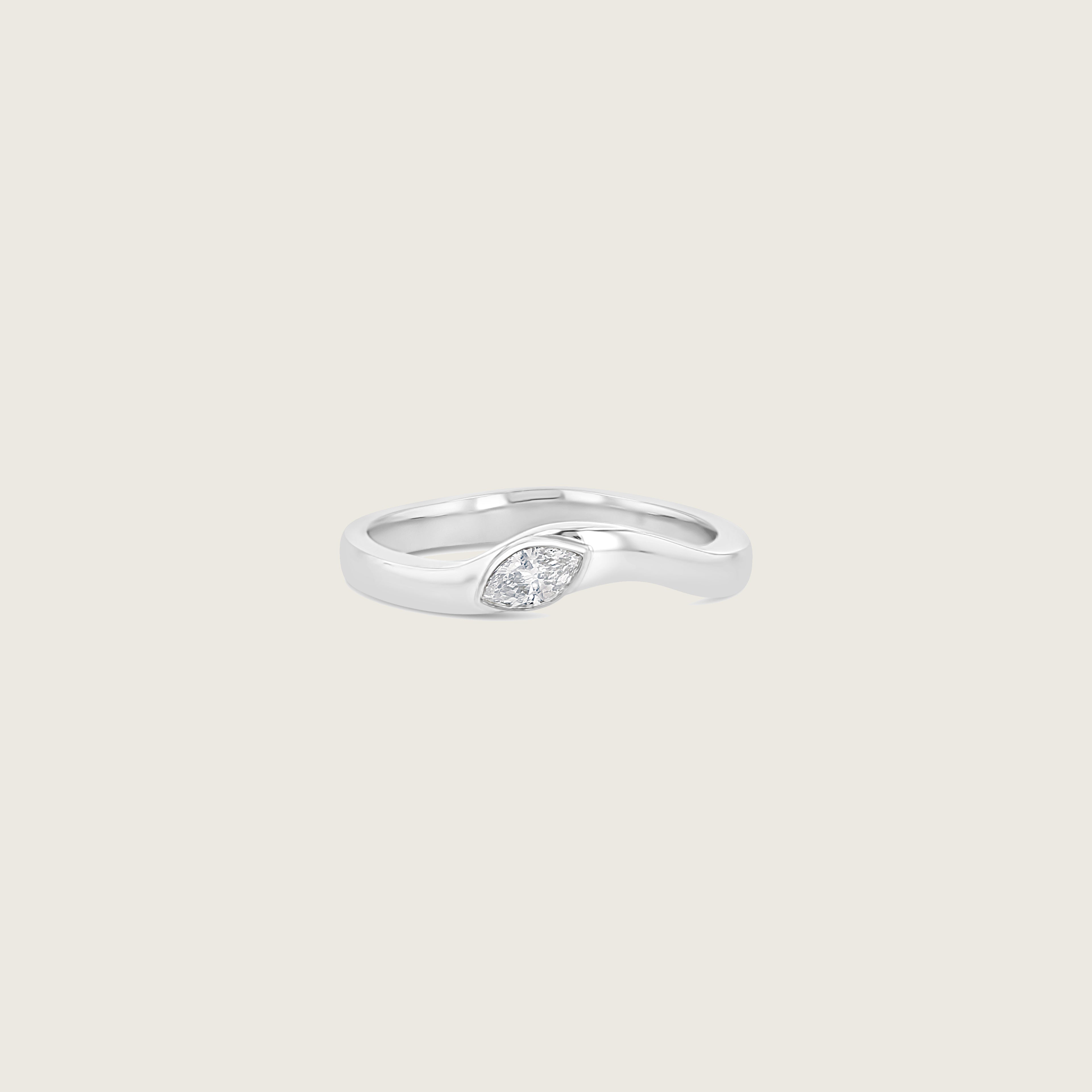 Marquise Diamond Wave Band