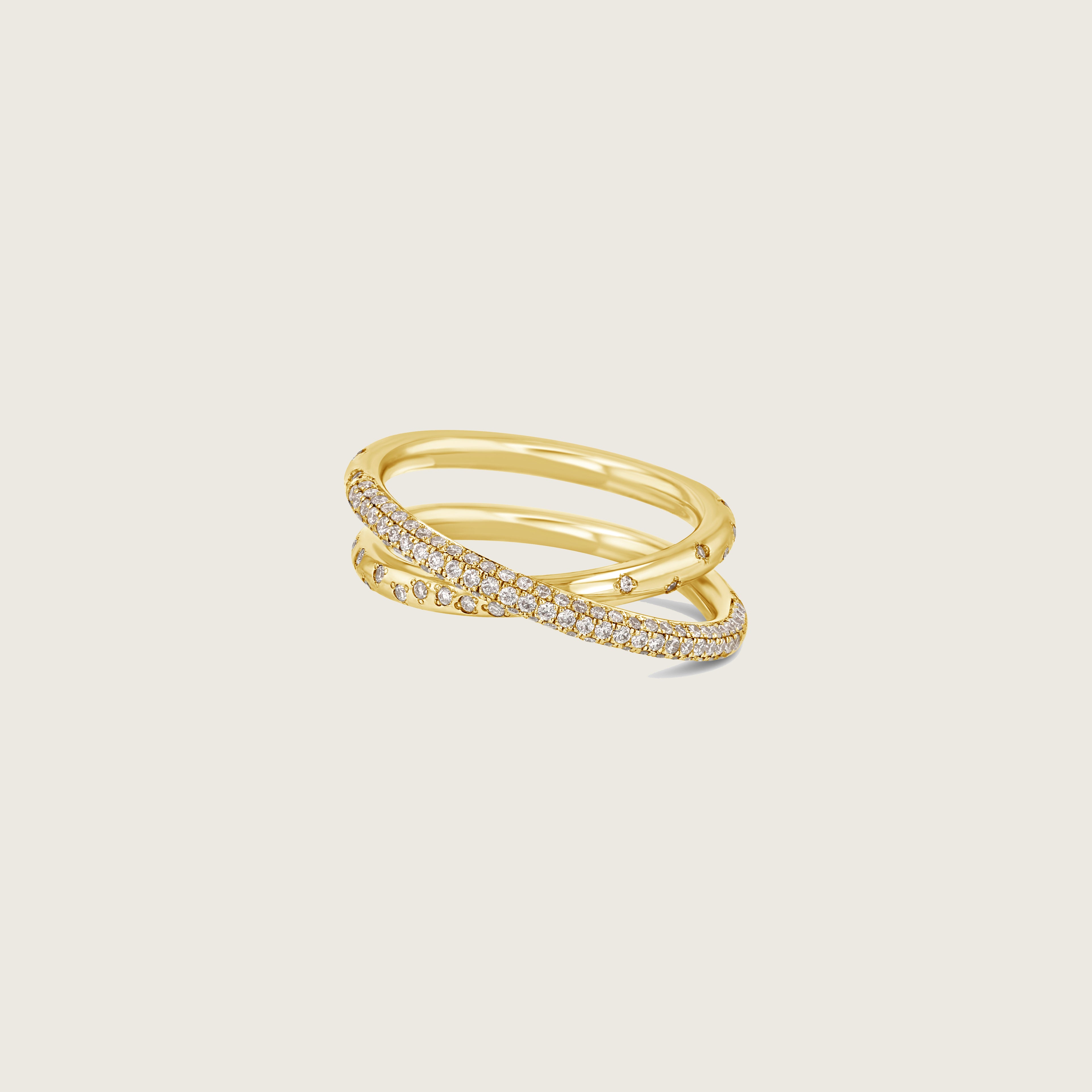 Crossover Helix with Descending Pavé